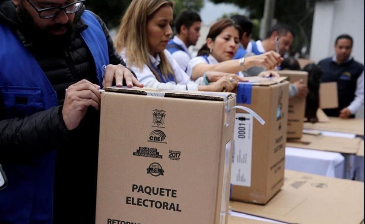 Resultado de imagen para elecciones en Ecuador