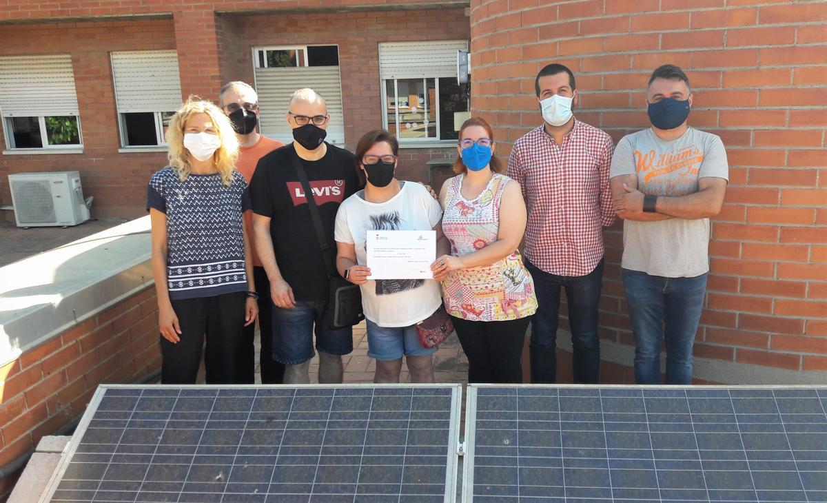 L’Ajuntament de Mollet entrega 1.173 euros a l’Escola Sant Vicenç pel projecte A-prenem el Sol