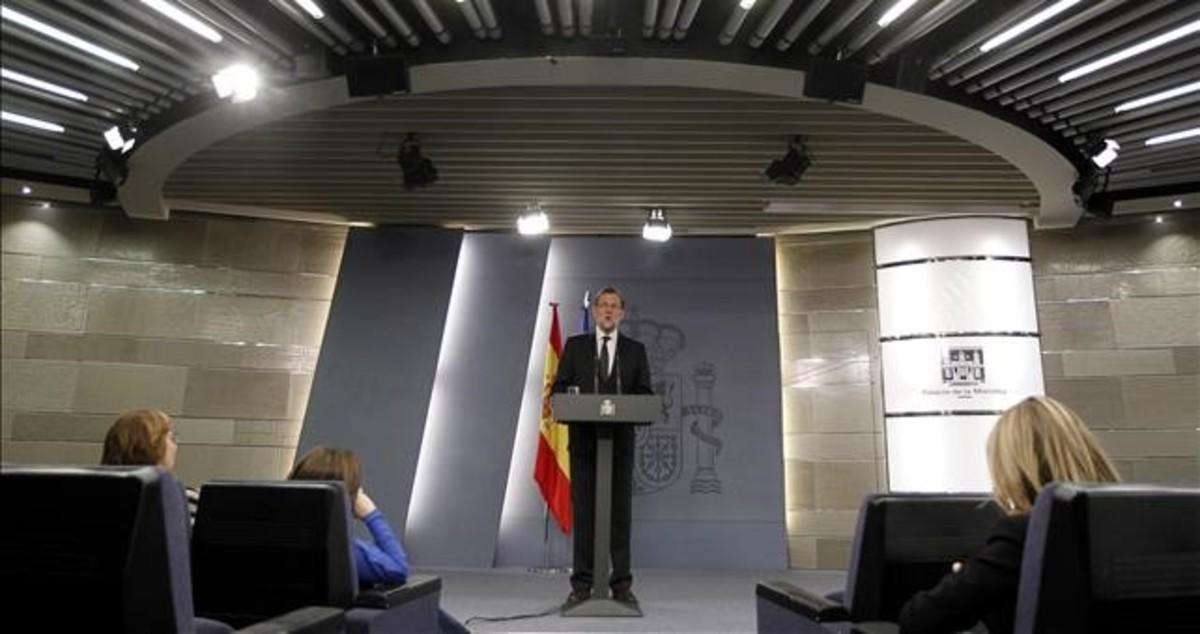 Mariano Rajoy, durante una comparecencia en el Palacio de la Moncloa, sede de la presidencia del Gobierno. Mariano Rajoy, durante una comparecencia en el Palacio de la Moncloa, sede de la presidencia del Gobierno.