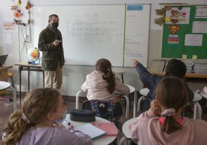 Alumnos del colegio Ipsi de Barcelona durante una clase de catalán.