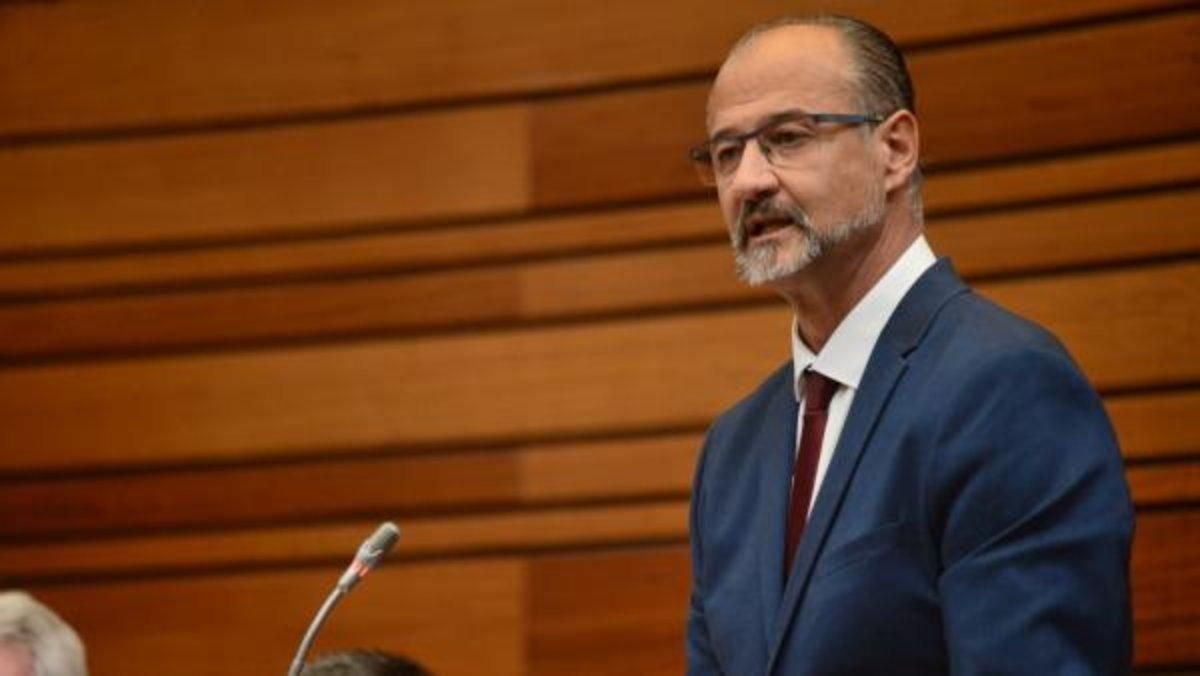 Crítiques al president de les Corts de Castella i Lleó per utilitzar la vivenda oficial Crítiques al president de les Corts de Castella i Lleó per utilitzar la vivenda oficial
