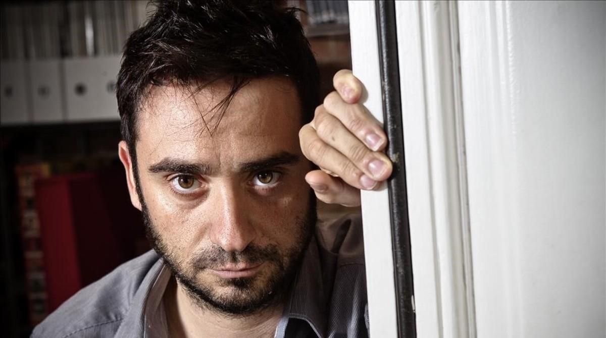 J. A. Bayona, fotografiado en su oficina de Barcelona. J. A. Bayona, fotografiado en su oficina de Barcelona.