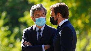 Carlos Lesmes y el presidente del PP, Pablo Casado en el Real Monasterio de Yuste