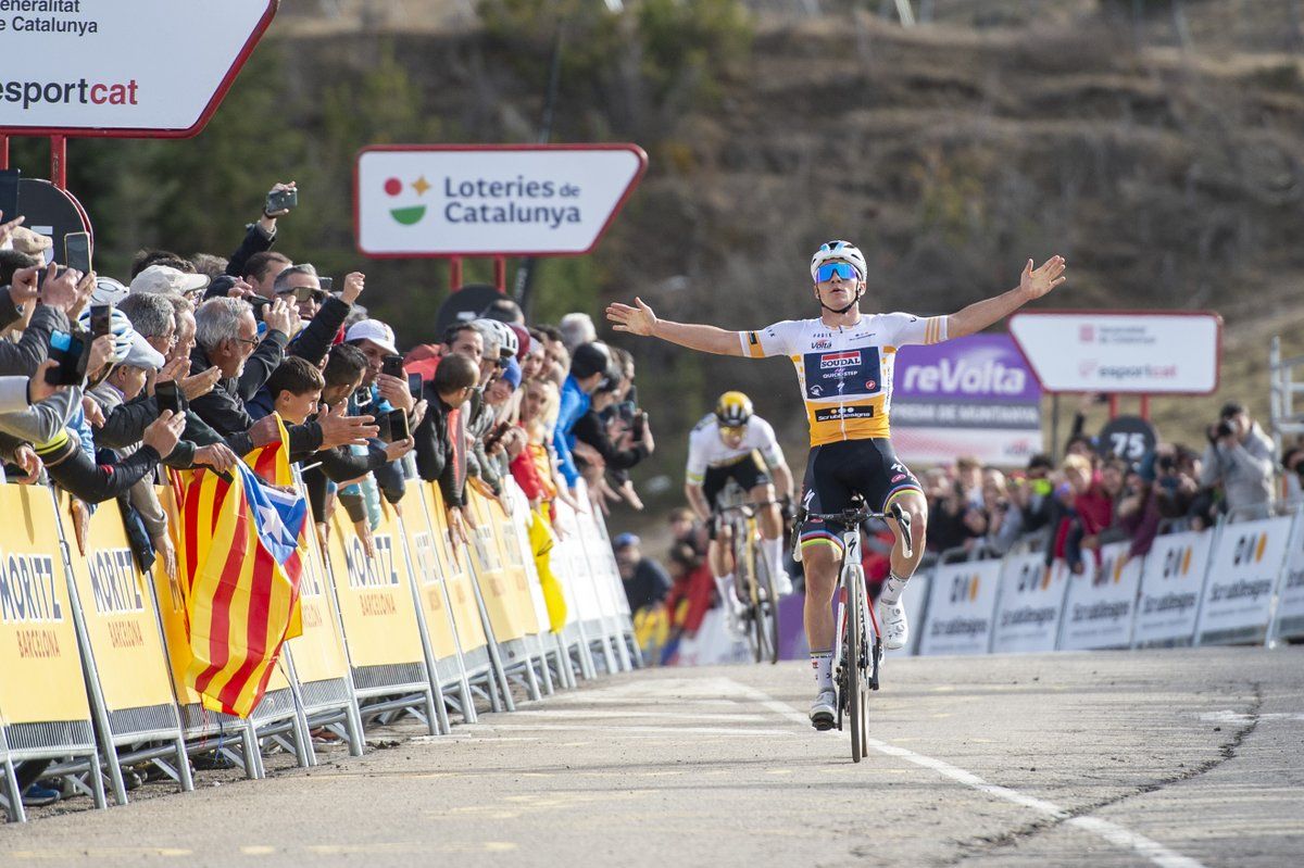el ciclista de los huevos de oro