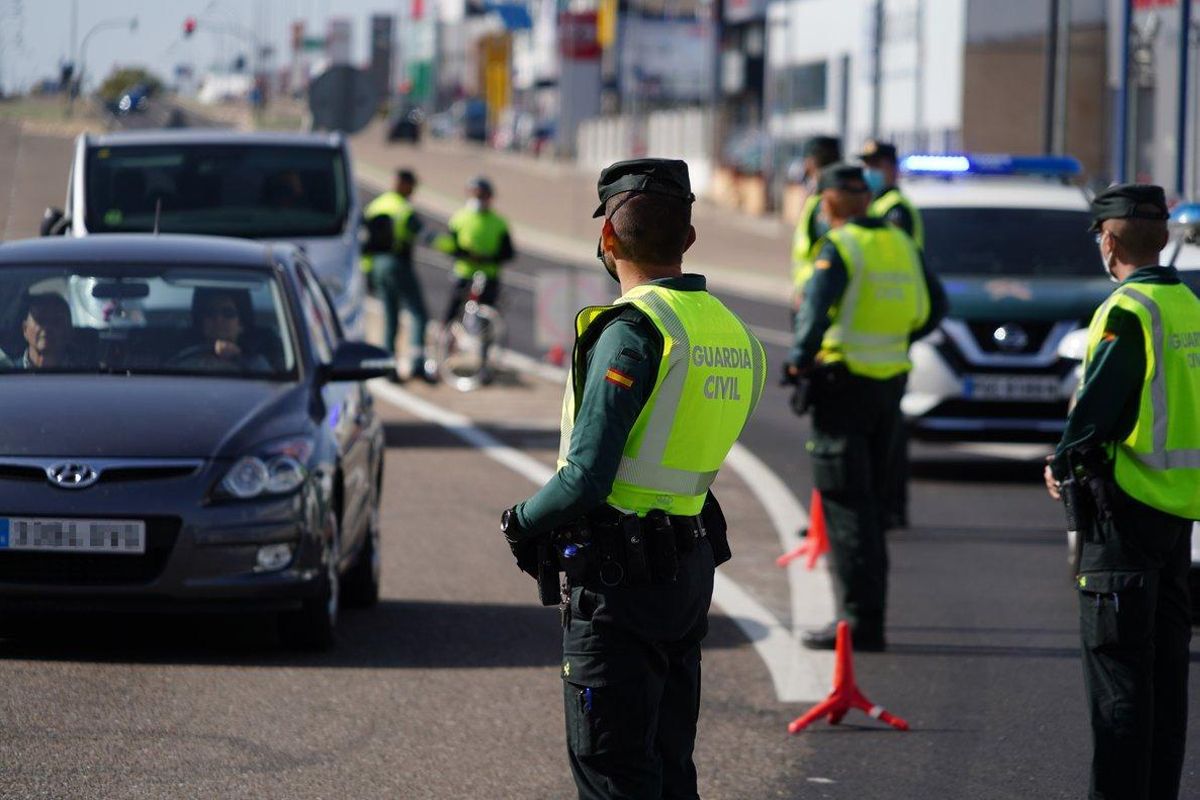 Control de movilidad de la Guardia Civil en Salamanca, 17 octubre 2020 Control de movilidad de la Guardia Civil en Salamanca, 17 octubre 2020