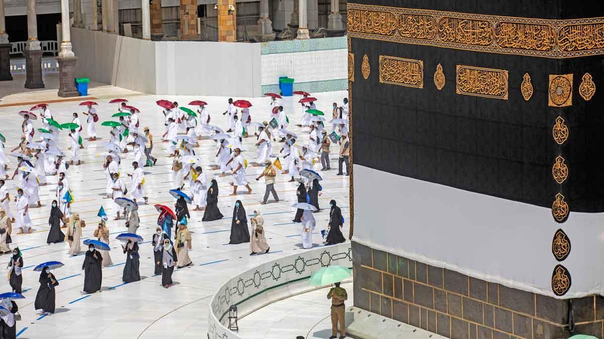 Comença la gran peregrinació a la Meca, amb importants restriccions sanitàries