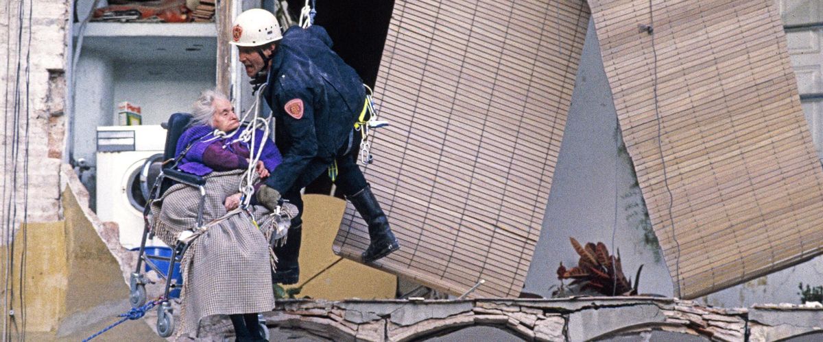 La ferida de l'explosió que va colpir Barcelona La ferida de l'explosió que va colpir Barcelona