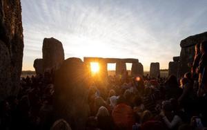 Rituales en Stonehenge, Inglaterra, durante el solsticio de verano.