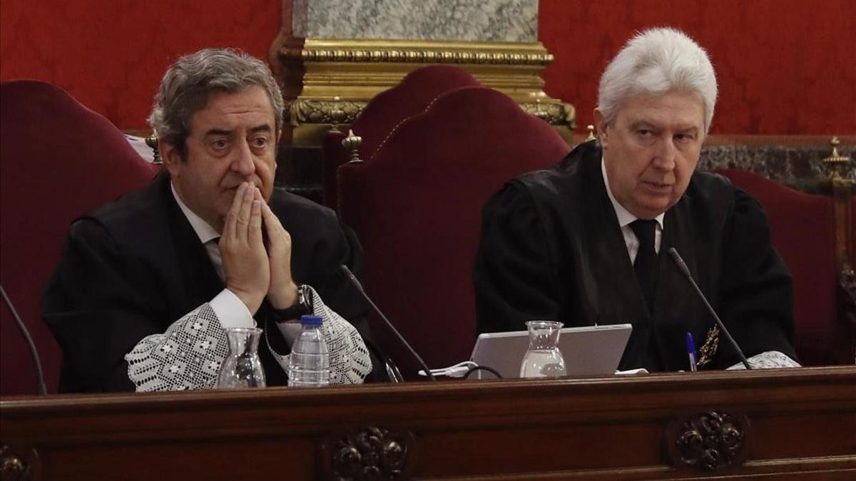 El Supremo considera «desleal» el recurso fiscal contra el coche de Llarena sobre Puigdemont El Supremo considera «desleal» el recurso fiscal contra el coche de Llarena sobre Puigdemont