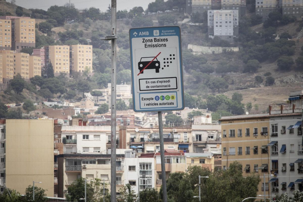 ¿Qui hi ha darrere la demanda contra la zona de baixes emissions de Barcelona? ¿Qui hi ha darrere la demanda contra la zona de baixes emissions de Barcelona?
