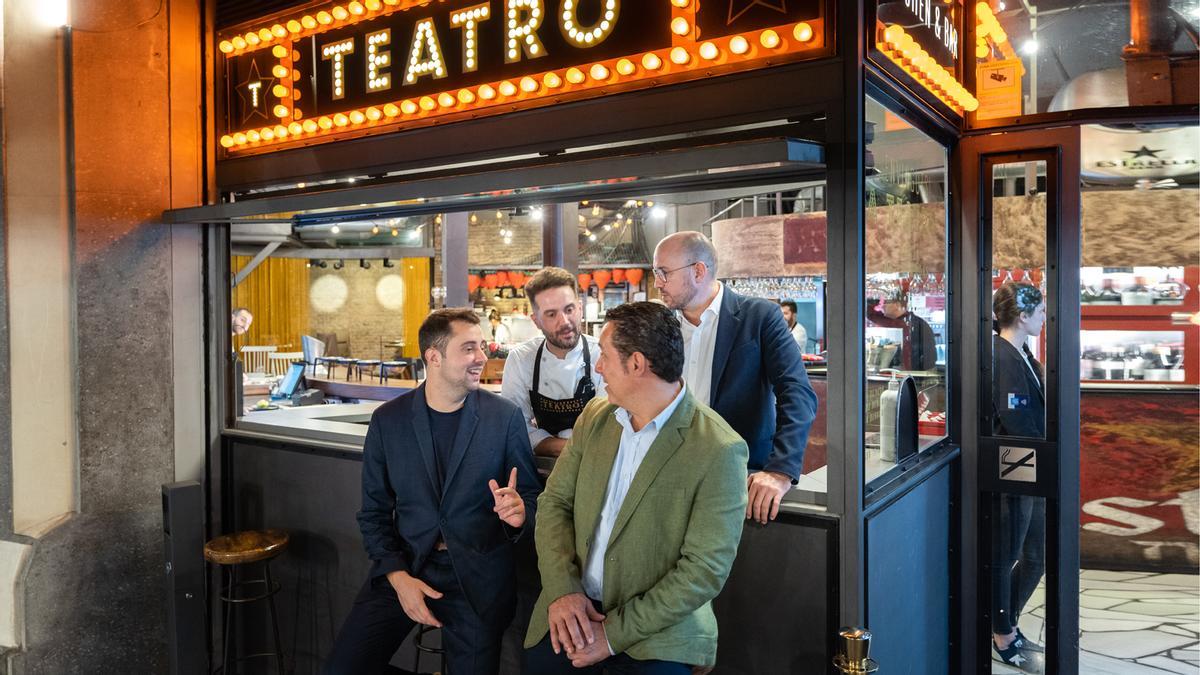Teatro, el millor restaurant obert a Barcelona el 2022 segons els lectors d’EL PERIÓDICO Teatro, el millor restaurant obert a Barcelona el 2022 segons els lectors d’EL PERIÓDICO