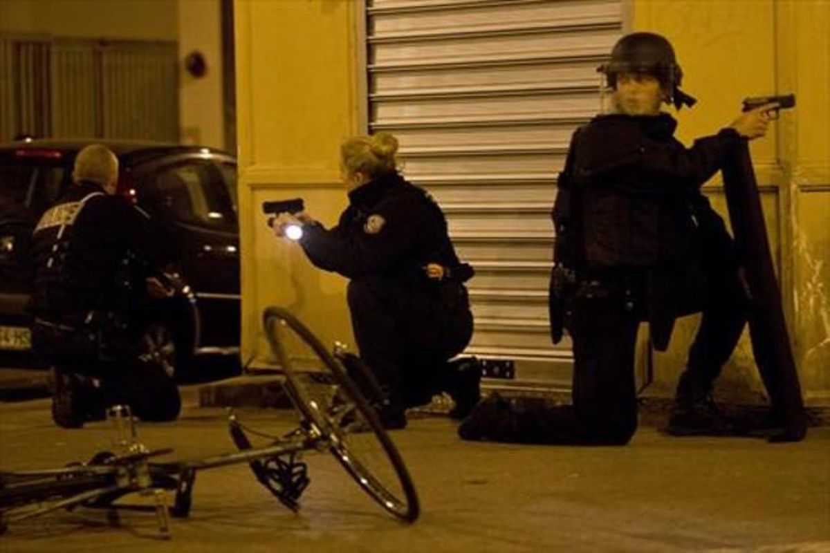 La policía francesa, en alerta en París. La policía francesa, en alerta en París.