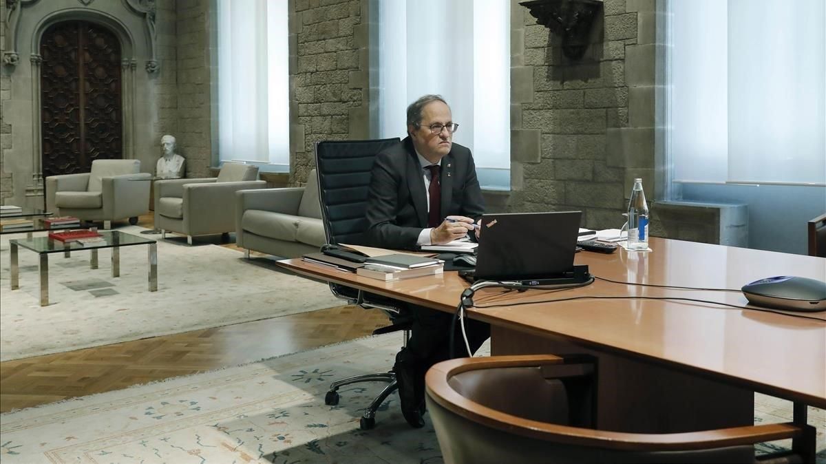 Quin Torra, en su despacho. Quin Torra, en su despacho.