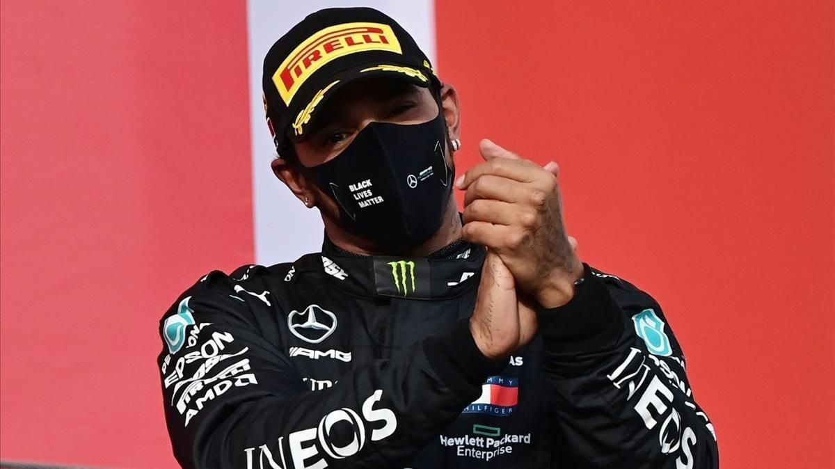 Lewis Hamilton gana en Imola y da el mundial de constructores a Mercedes. Lewis Hamilton gana en Imola y da el mundial de constructores a Mercedes.