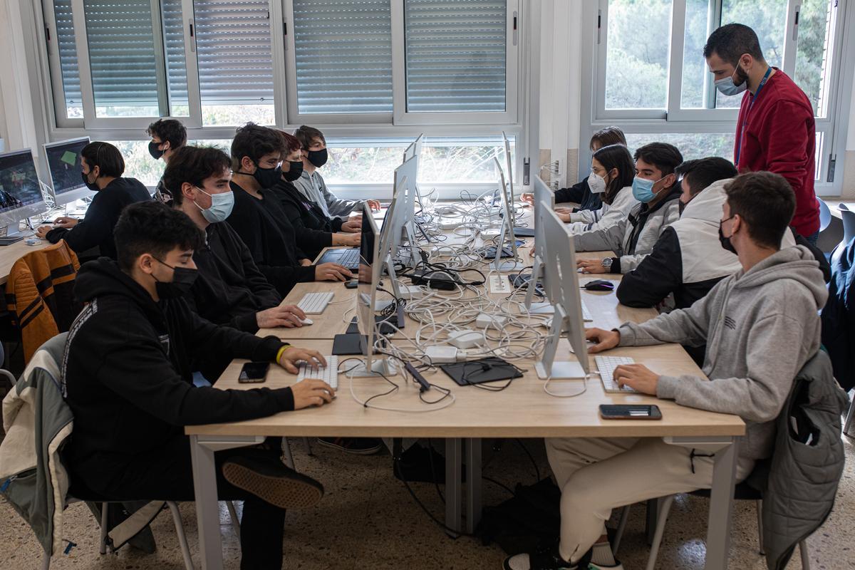 Alumnos de Animación 3D en Realidad VIrtual y Realidad Aumentada, en el Institut Tecnològic de Barcelona. 
