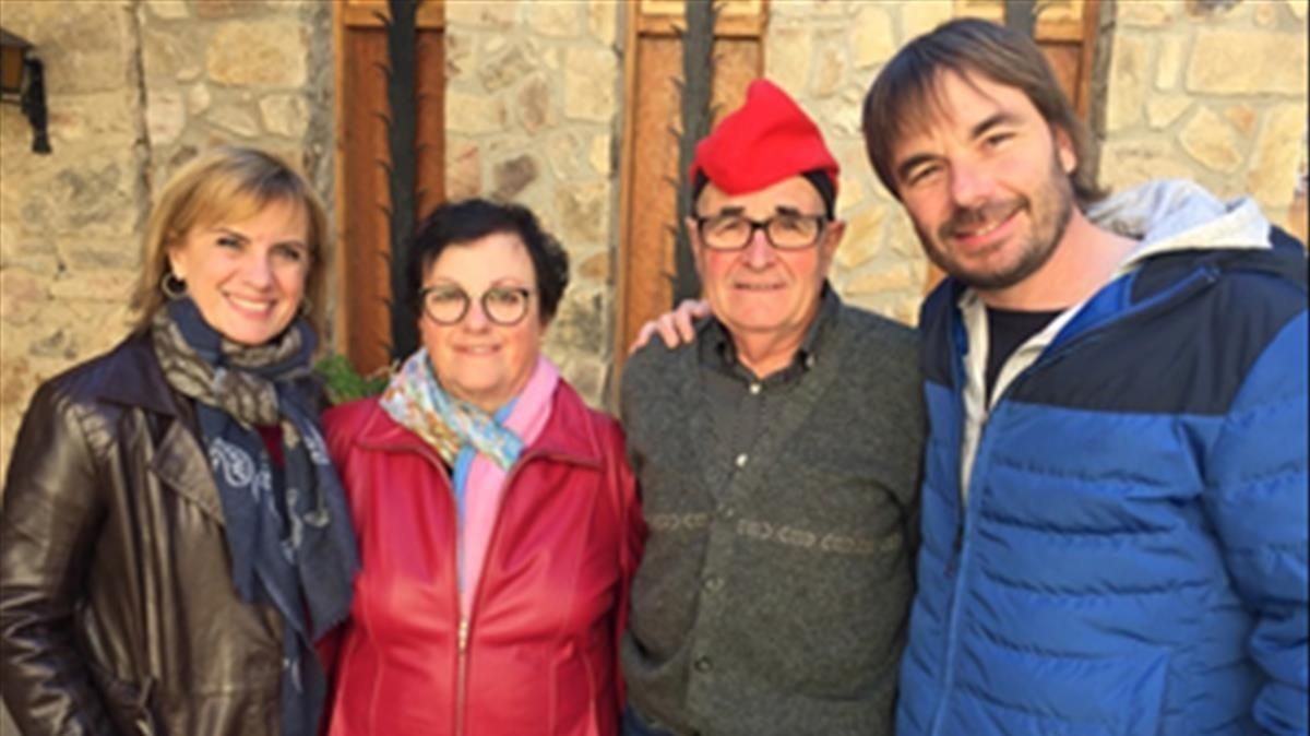 Gemma Nierga, con Quim Masferrer y sus padres, en el programa ’Els meus pares’ (TV-3). Gemma Nierga, con Quim Masferrer y sus padres, en el programa ’Els meus pares’ (TV-3).