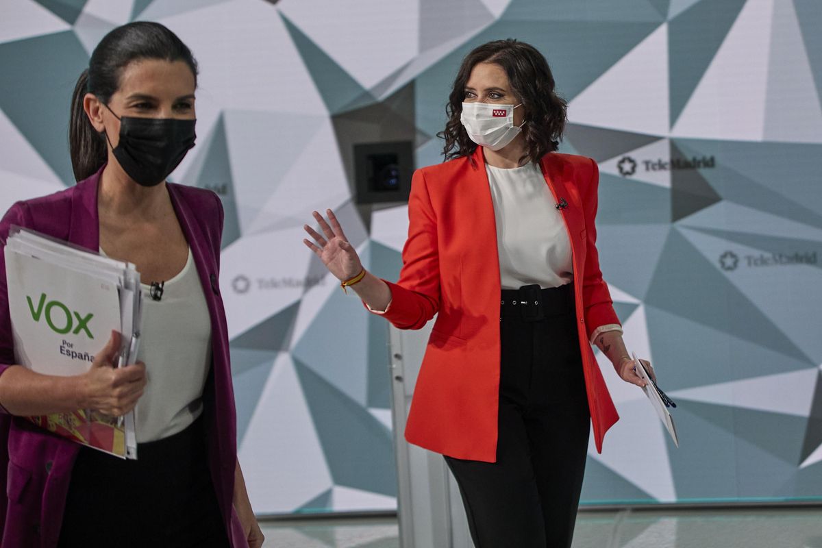 La candidata de Vox en las elecciones de Madrid, Rocío Monasterio, y la del PP, Isabel Díaz Ayuso. La candidata de Vox en las elecciones de Madrid, Rocío Monasterio, y la del PP, Isabel Díaz Ayuso.
