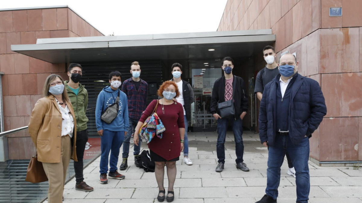 Viladecans contrata a ocho personas para sensibilizar sobre el uso de las playas Viladecans contrata a ocho personas para sensibilizar sobre el uso de las playas