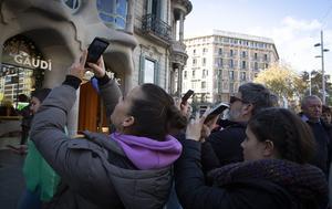 Barcelona recauda 54 millones de tasa turística este mandato e impulsa 39 proyectos más