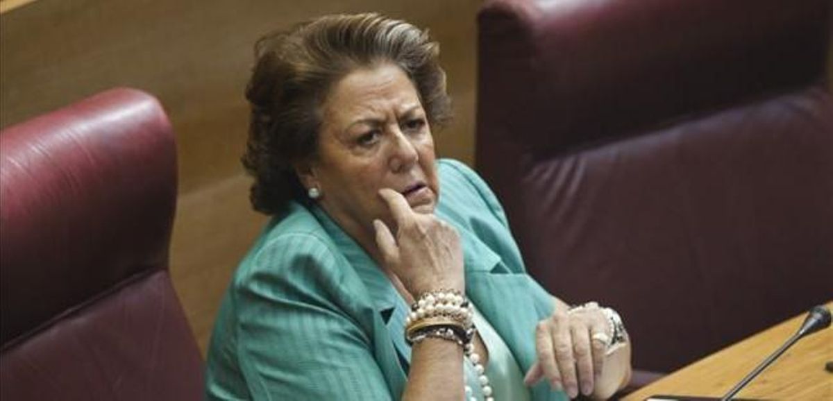 Rita Barberá, en una sesión de las Corts Valencianes. Rita Barberá, en una sesión de las Corts Valencianes.