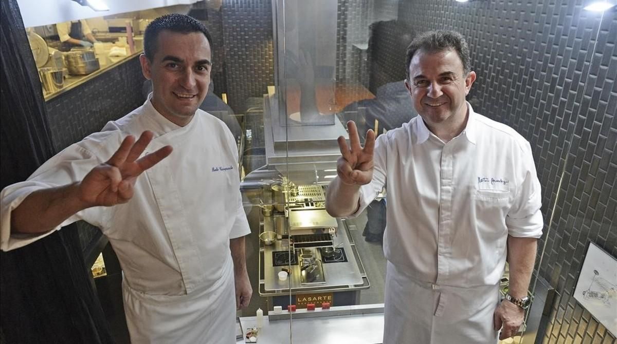 Paolo Casagrande y Martín Berasategui homenajean las tres estrellas Michelin. Paolo Casagrande y Martín Berasategui homenajean las tres estrellas Michelin.