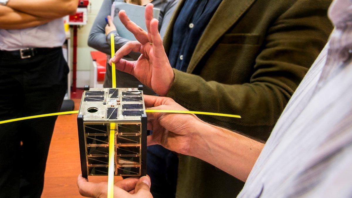 Catalunya llançarà dos satèl·lits a l'espai el primer semestre del 2021 Catalunya llançarà dos satèl·lits a l'espai el primer semestre del 2021