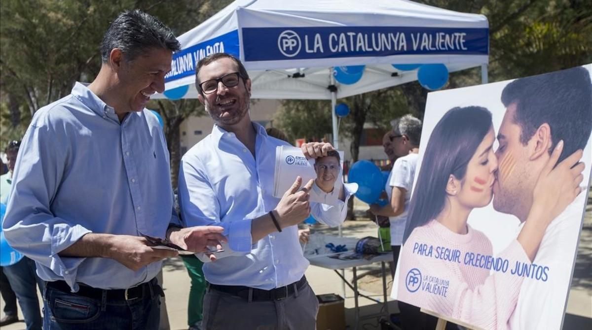 Javier Maroto y Xavier García Albiol, este domingo, en Badalona. Javier Maroto y Xavier García Albiol, este domingo, en Badalona.