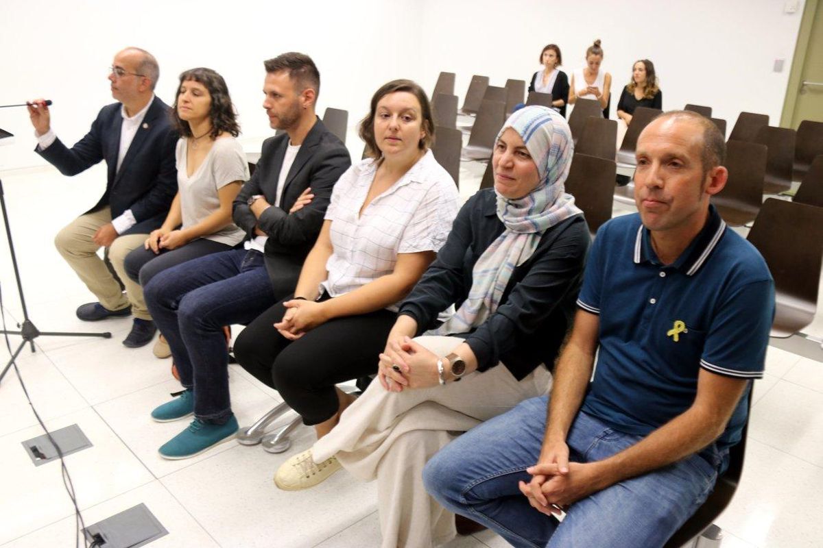 El fiscal acusa els edils de Badalona de ser «conscients de desobeir» el 12-O El fiscal acusa els edils de Badalona de ser «conscients de desobeir» el 12-O