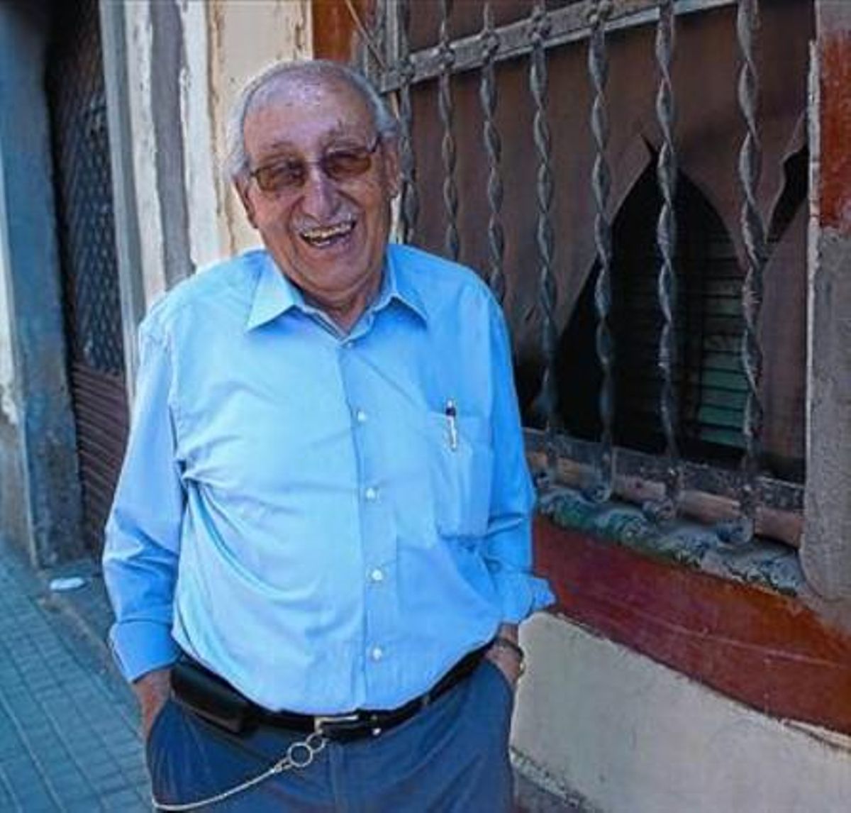 Francesc Boix: «El mayor de los vecinos del Plus Ultra, sí señor. Ese soy yo» Francesc Boix: «El mayor de los vecinos del Plus Ultra, sí señor. Ese soy yo»