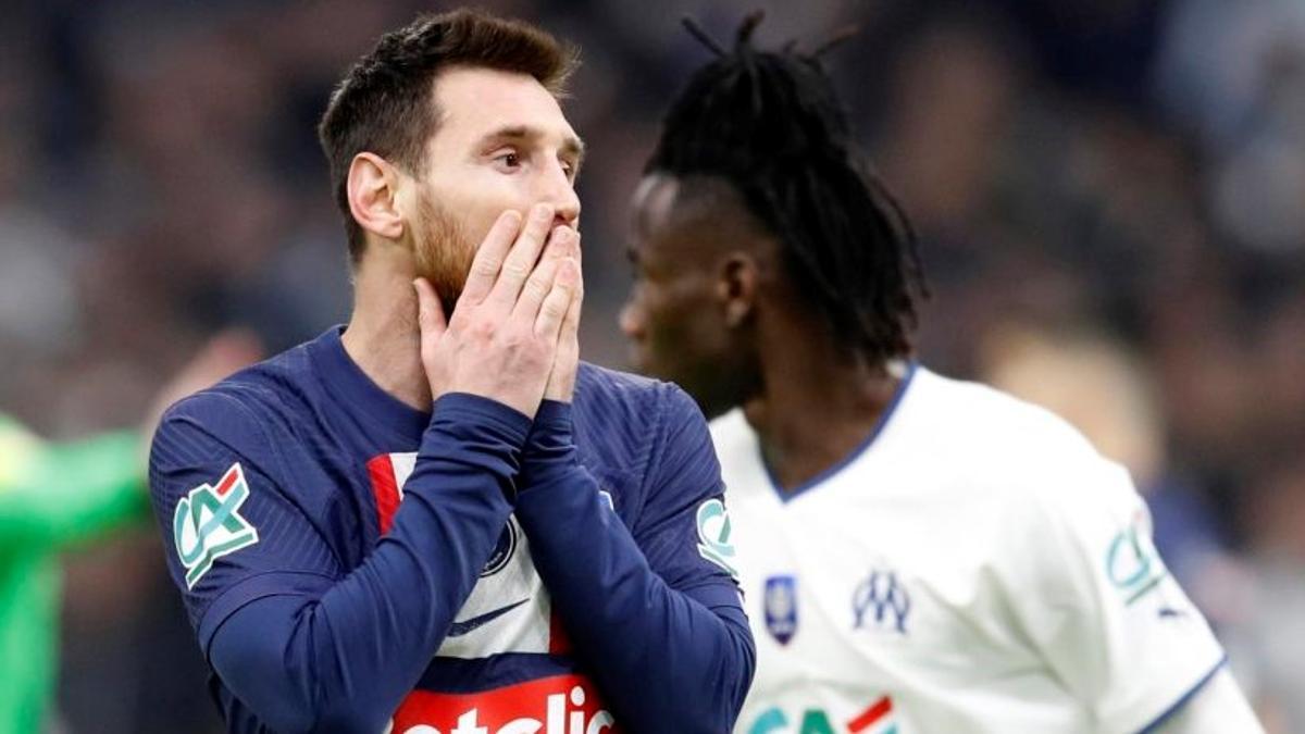 Messi se lamenta en un partido del PSG. Messi se lamenta en un partido del PSG.