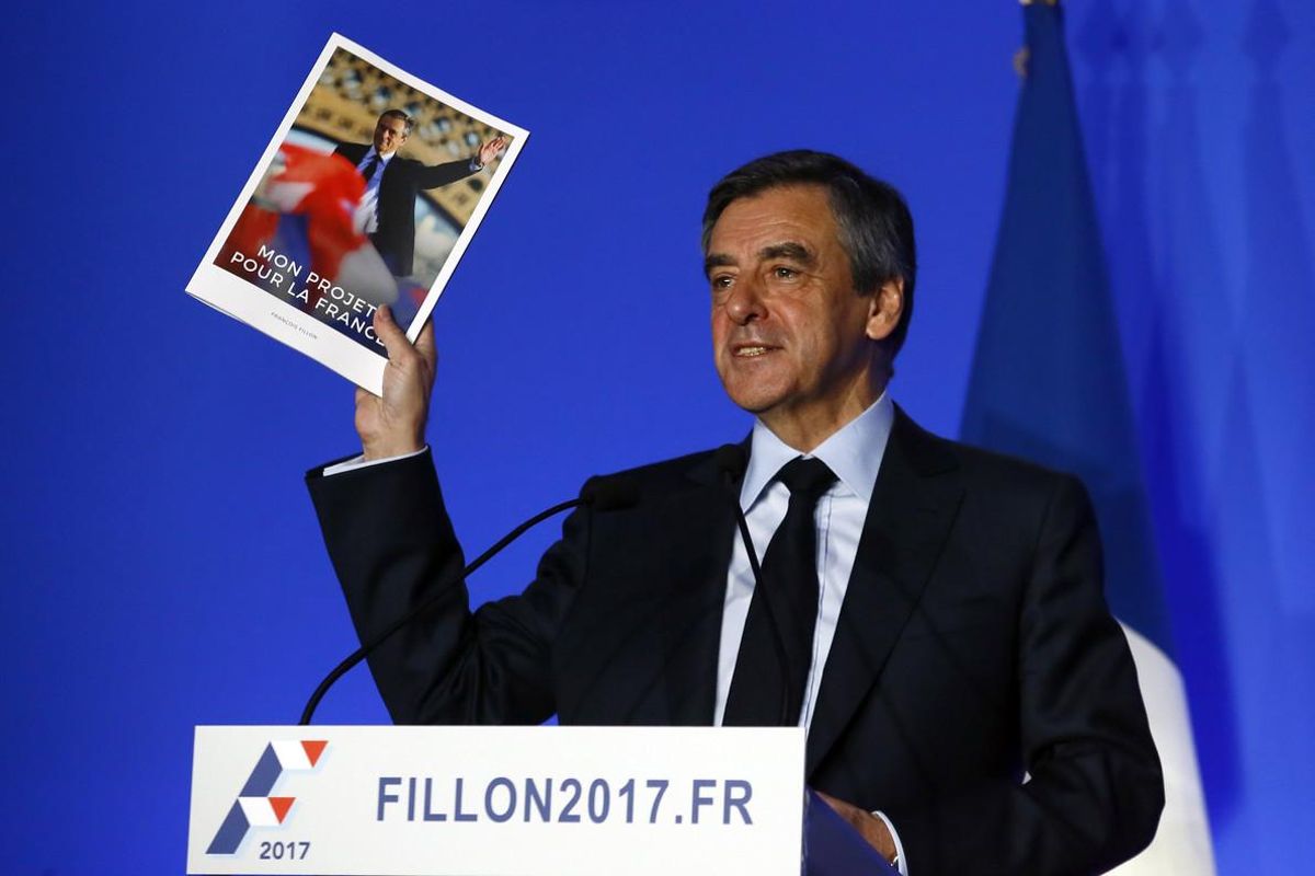 Fillon durante la presentación de su programa económico. Fillon durante la presentación de su programa económico.