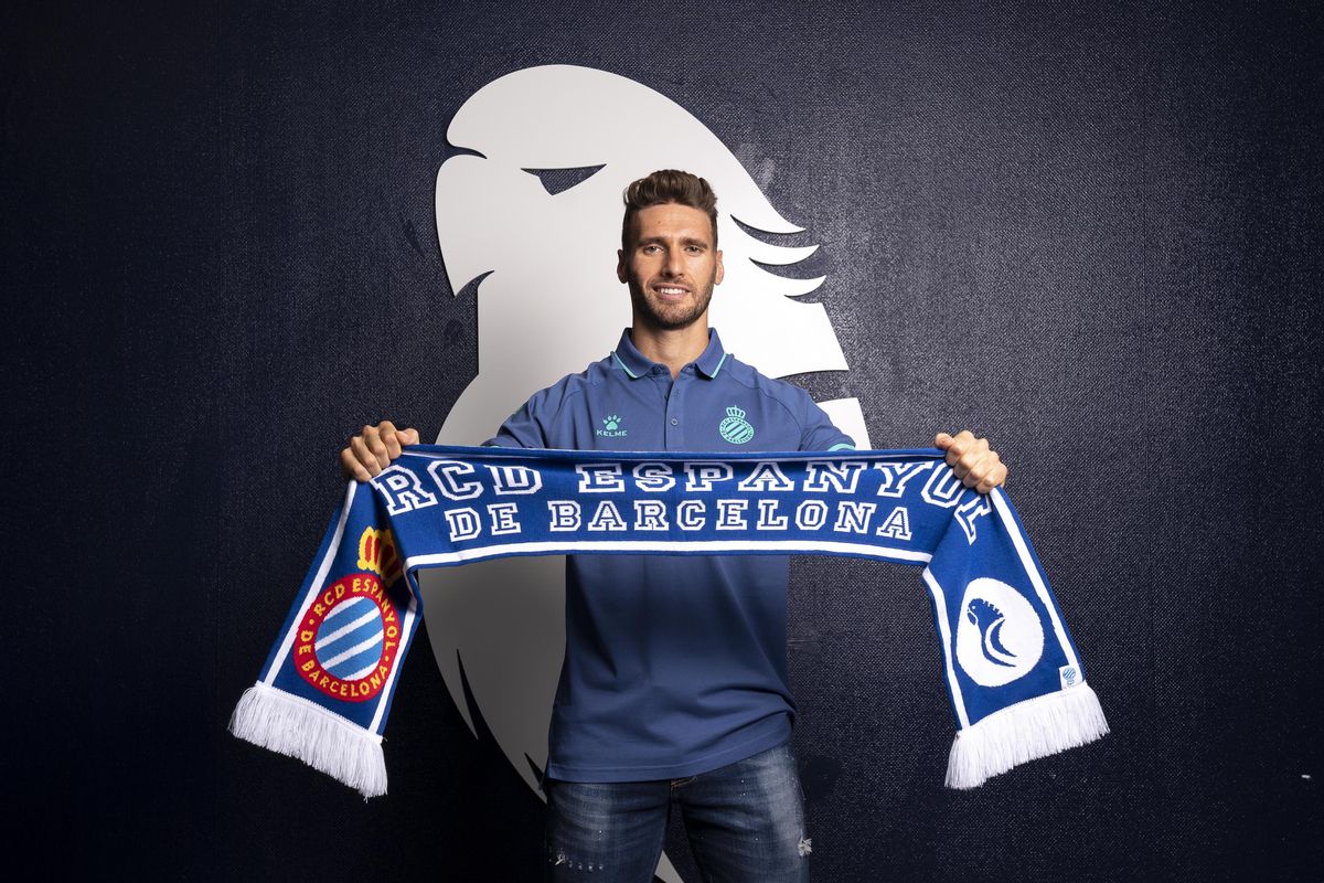 El central Sergi Gómez, primer fichaje del verano para los ’pericos’. El central Sergi Gómez, primer fichaje del verano para los ’pericos’.