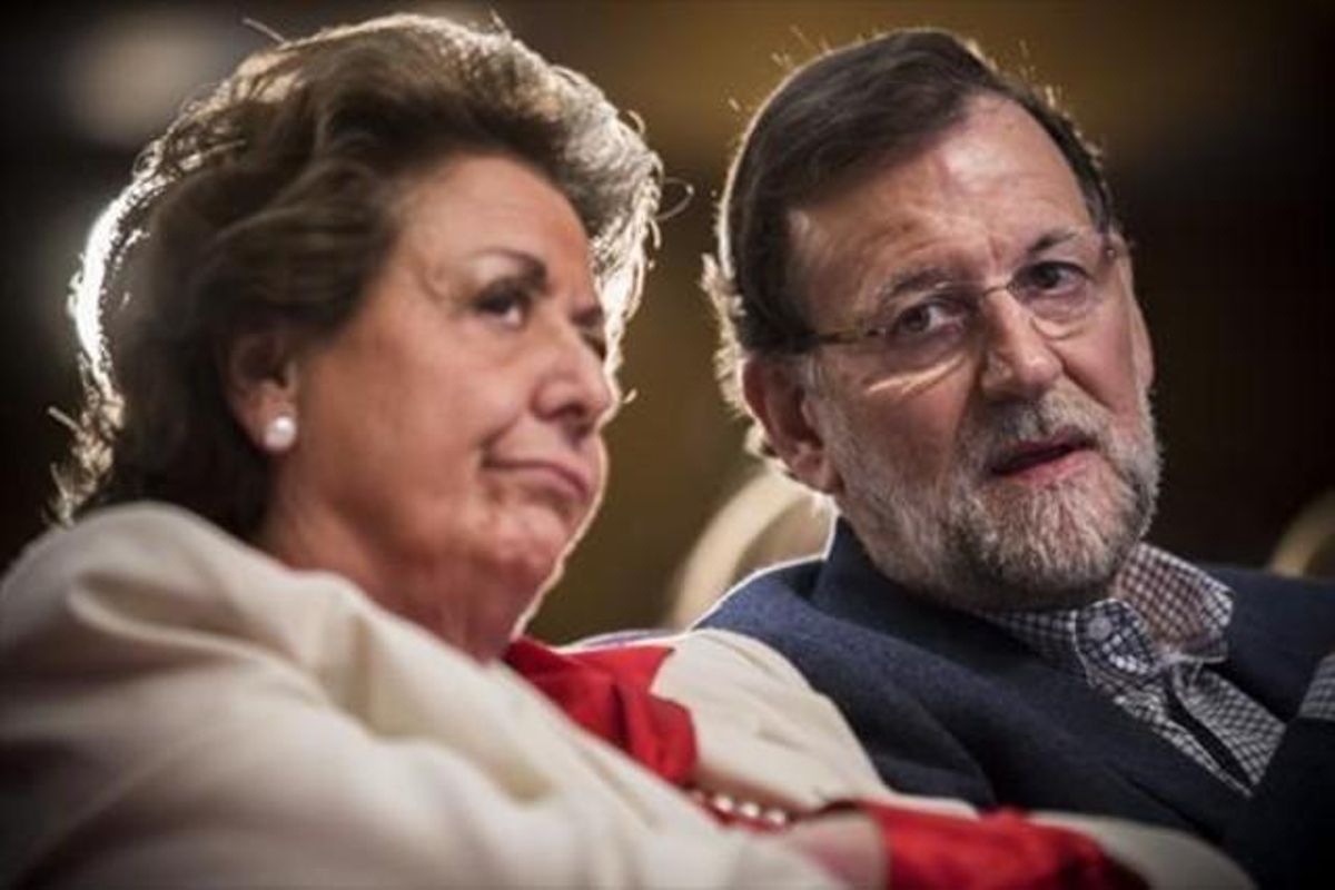 Barberá y Rajoy, en un acto del partido en Valencia, en marzo del 2015. Barberá y Rajoy, en un acto del partido en Valencia, en marzo del 2015.