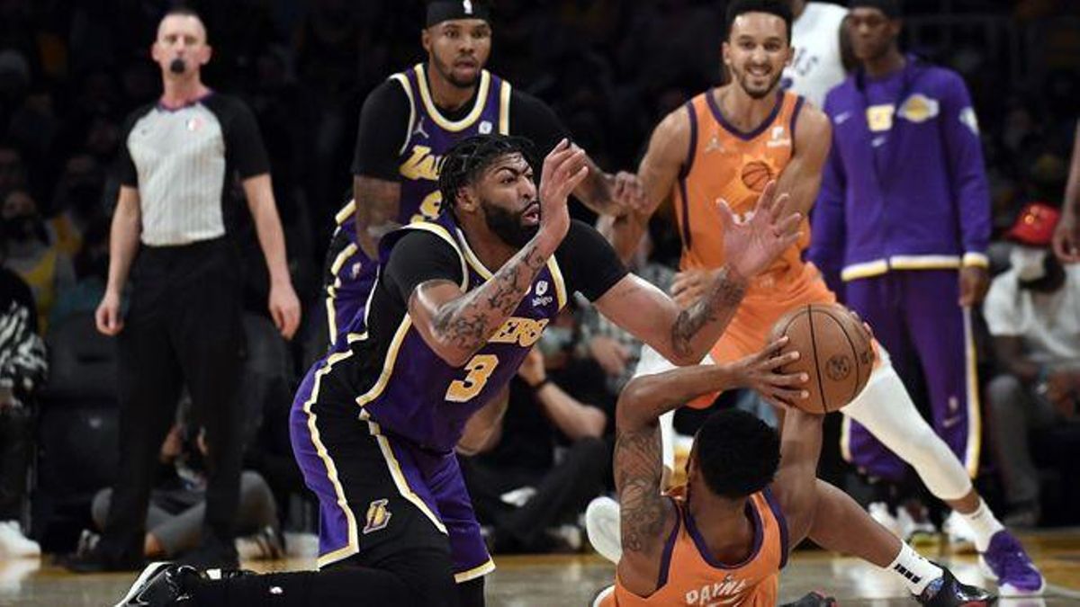 Anthony Davis, en el partido ante los Suns. Anthony Davis, en el partido ante los Suns.