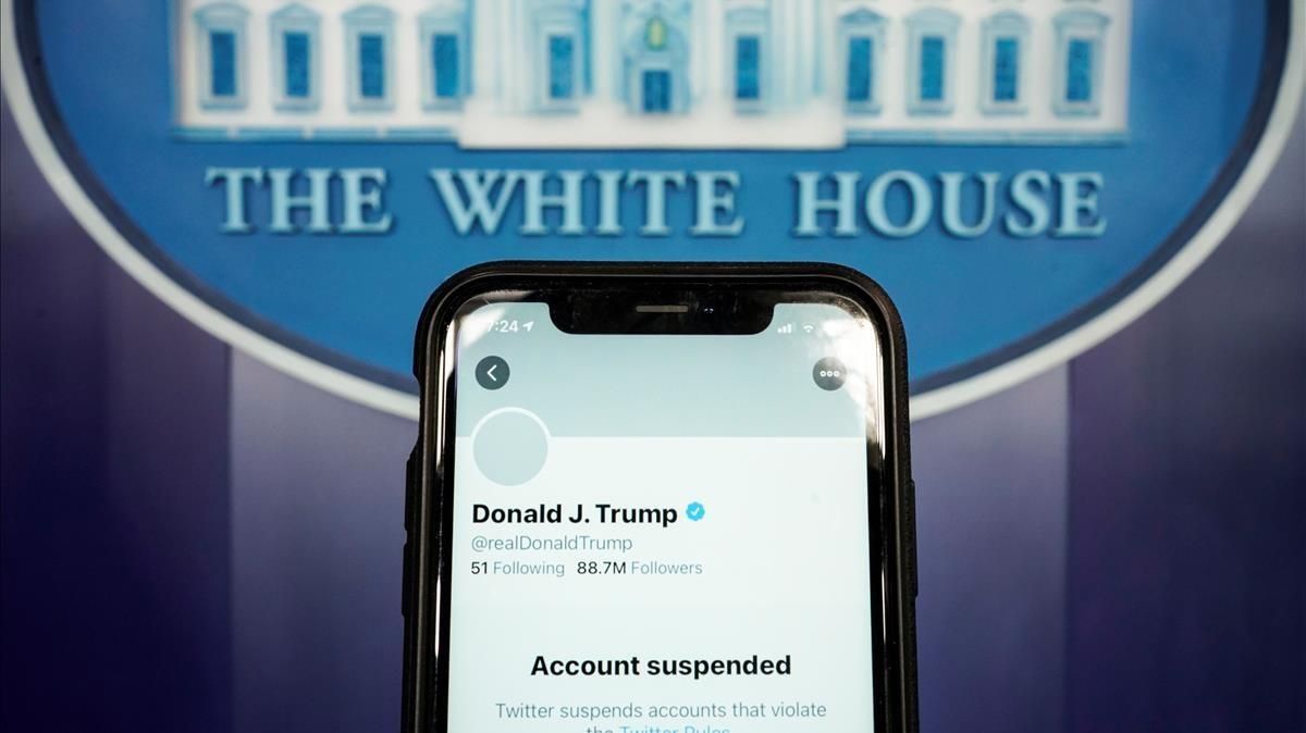 Captura de la cuenta de Twitter de Trump suspendida. Captura de la cuenta de Twitter de Trump suspendida.