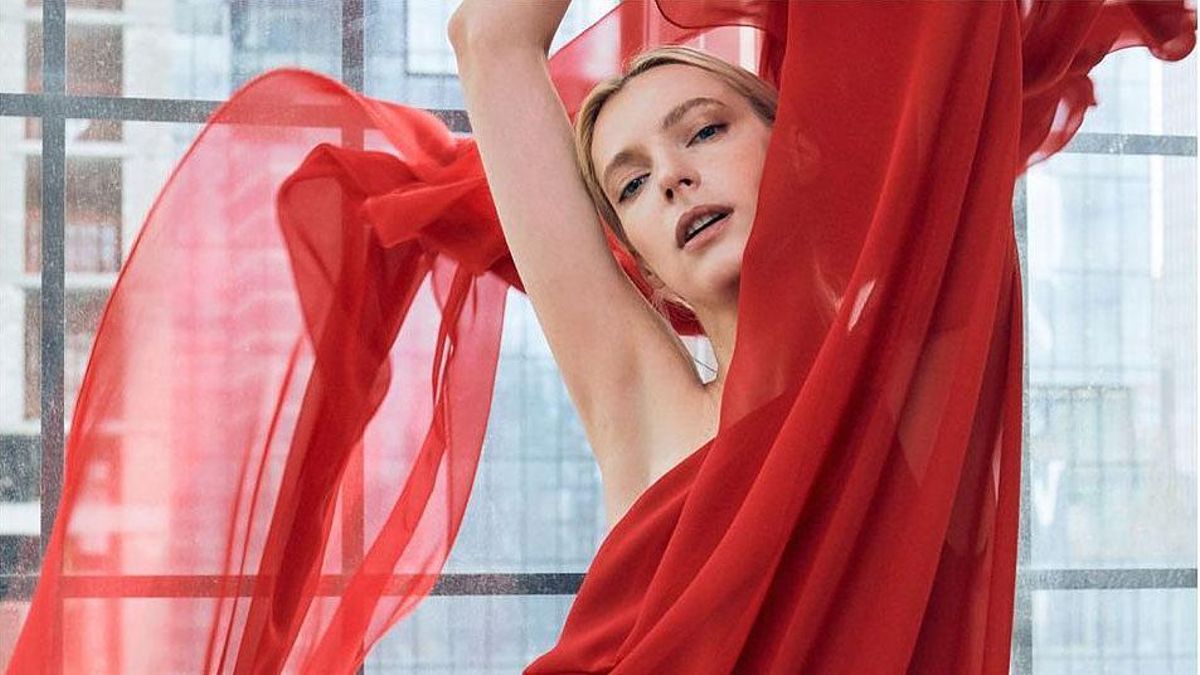 Halston x Netflix, la nova col·lecció d’alta costura de masses Halston x Netflix, la nova col·lecció d’alta costura de masses