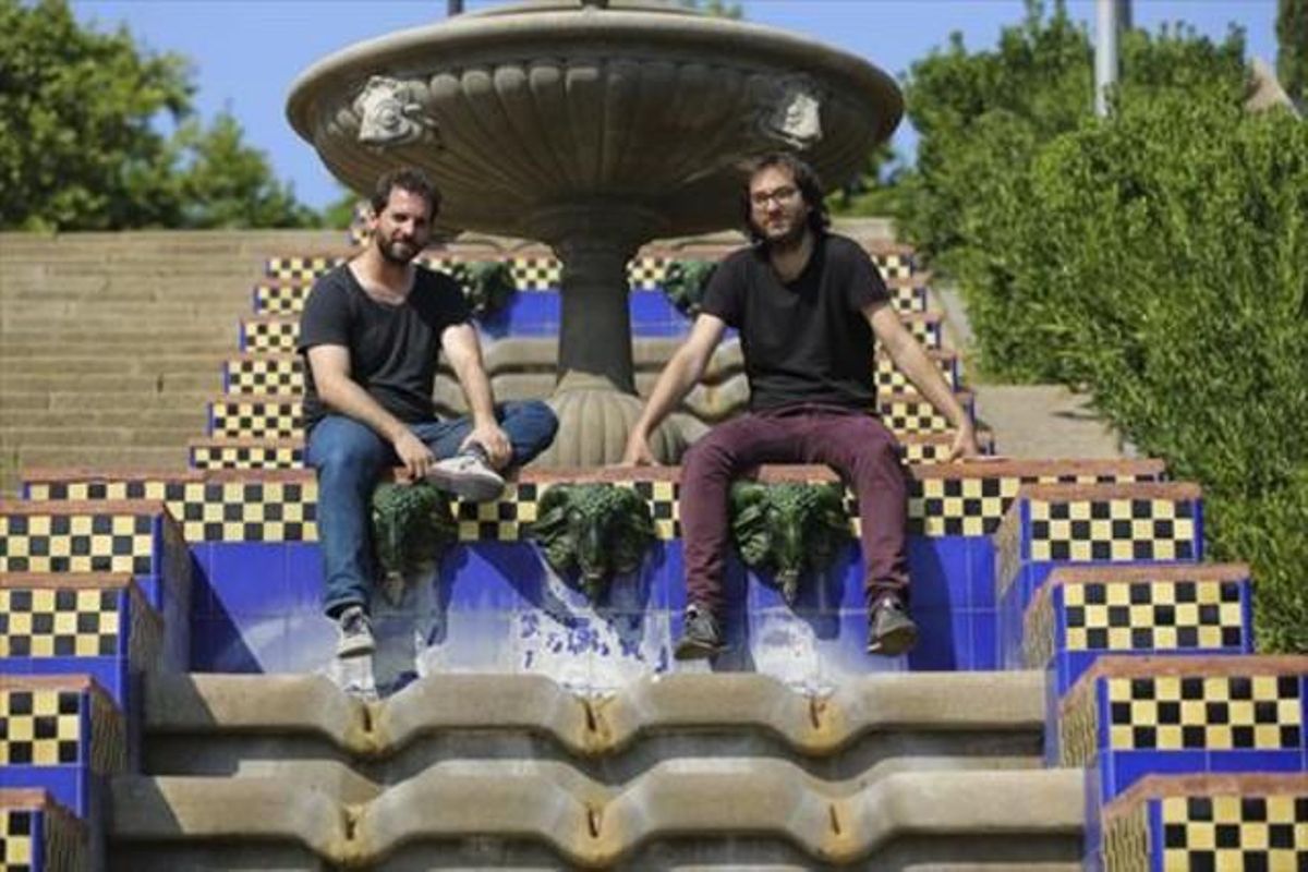 Miquel (izquierda) y Jordi Valls, en las escalinatas diseñadas por Jean-Claude Nicolas Forestier en Montjuïc. Miquel (izquierda) y Jordi Valls, en las escalinatas diseñadas por Jean-Claude Nicolas Forestier en Montjuïc.
