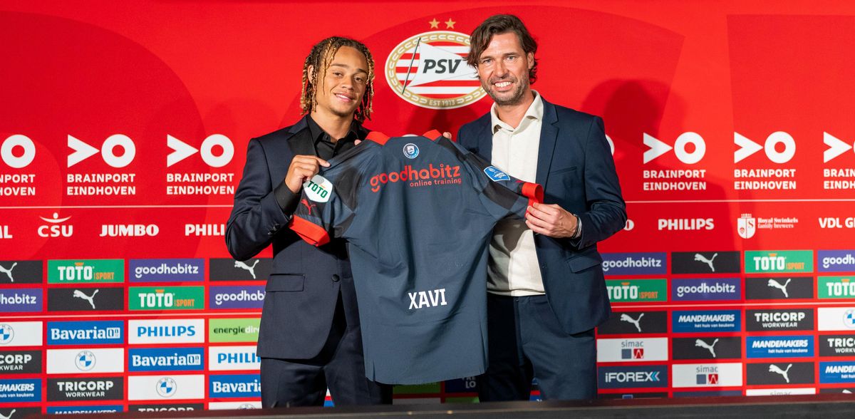 Presentación de Xavi Simons con el PSV Eindhoven Presentación de Xavi Simons con el PSV Eindhoven