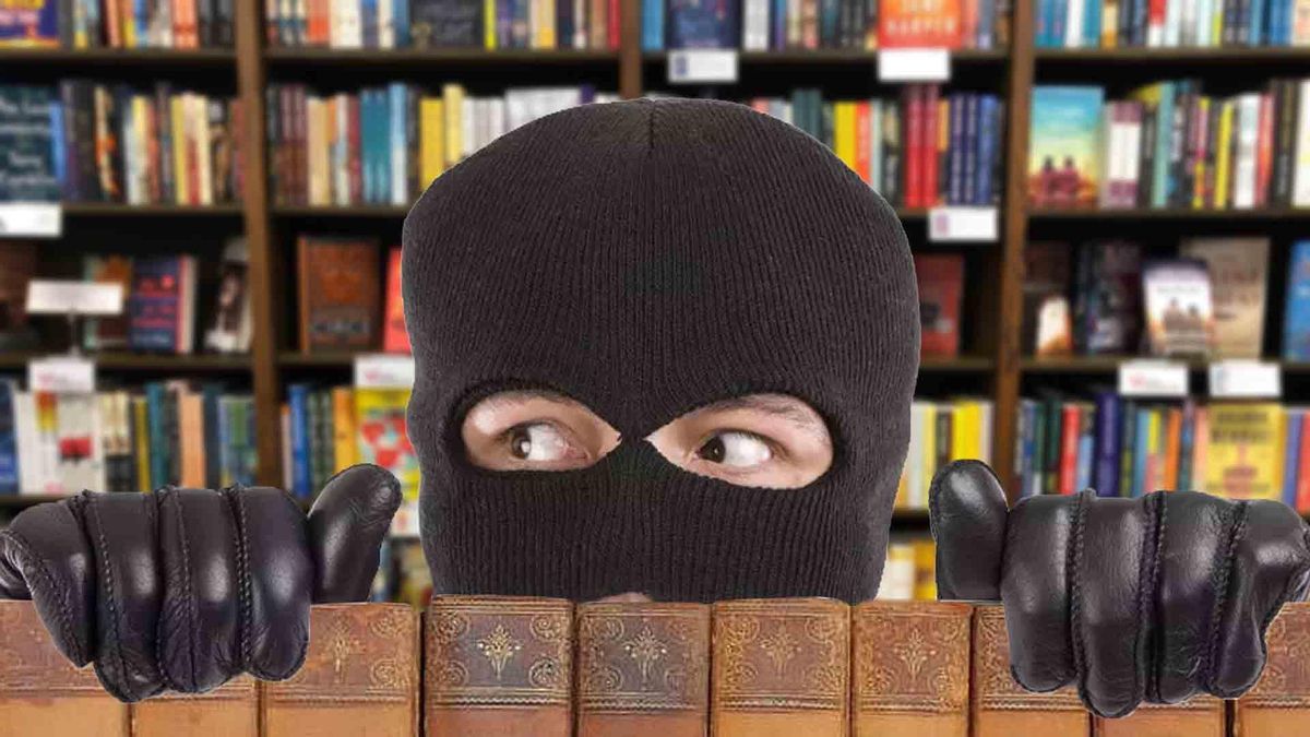 Així actuava el lladre de llibres en sèrie de Barcelona Així actuava el lladre de llibres en sèrie de Barcelona