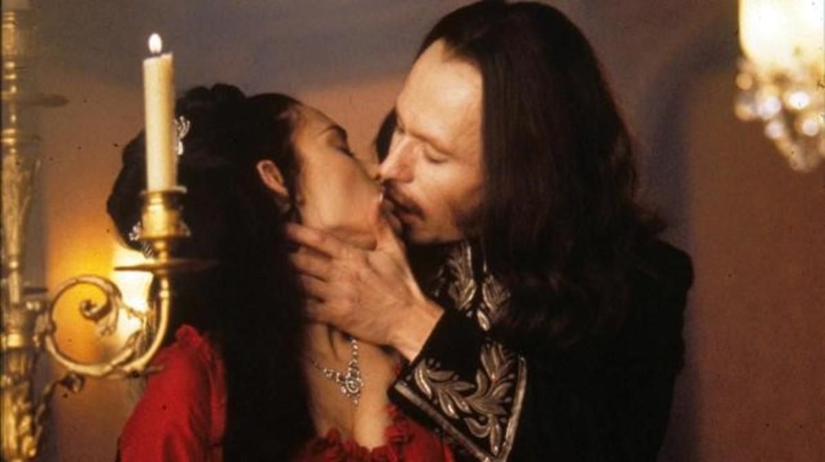 Una imagen de la película ’Drácula de Bram Stoker’ (1992), con Gary Oldman y Winona Ryder. Una imagen de la película ’Drácula de Bram Stoker’ (1992), con Gary Oldman y Winona Ryder.