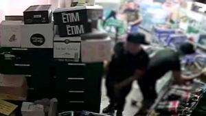 VÍDEO | Detinguda una banda de lladres de supermercats a Barcelona que es va emportar 6.000 euros
