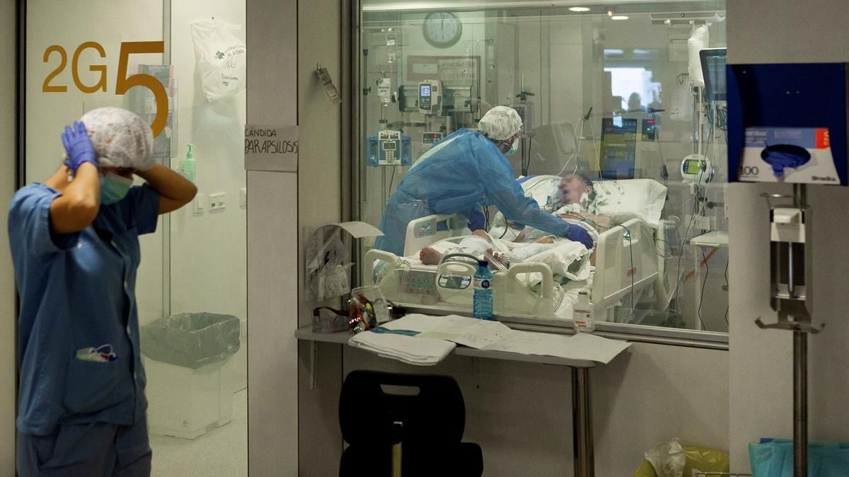UCI para pacientes covid del Hospital Universitario de Bellvitge. UCI para pacientes covid del Hospital Universitario de Bellvitge.