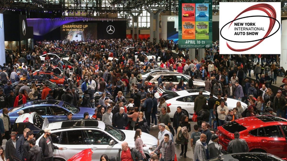 El salón del automóvil de Nueva York cambia sus fechas de abril a agosto. El salón del automóvil de Nueva York cambia sus fechas de abril a agosto.