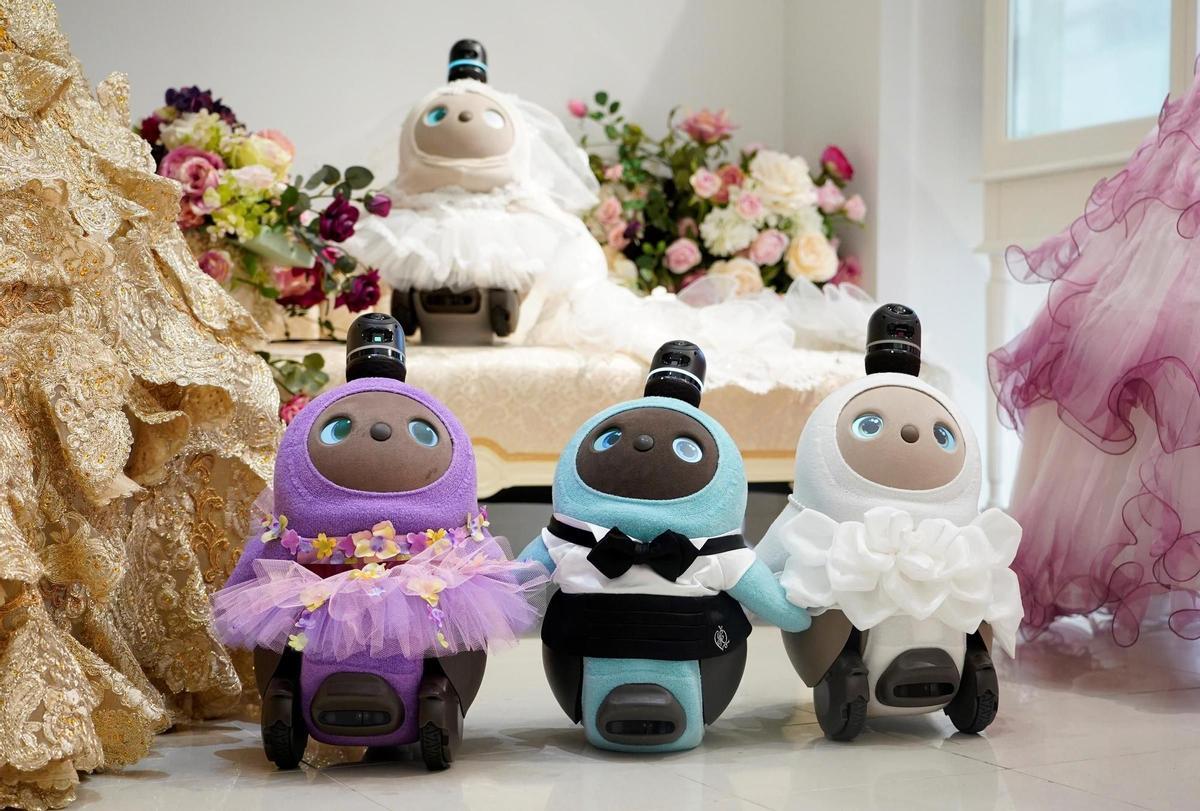 Vestidos de boda para robots en Japón.