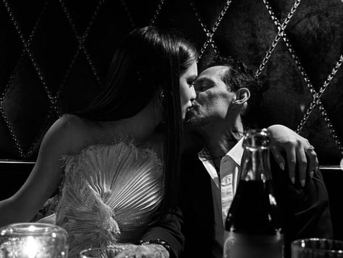 Marc Anthony es casa per quarta vegada a Miami amb la model Nadia Ferreira