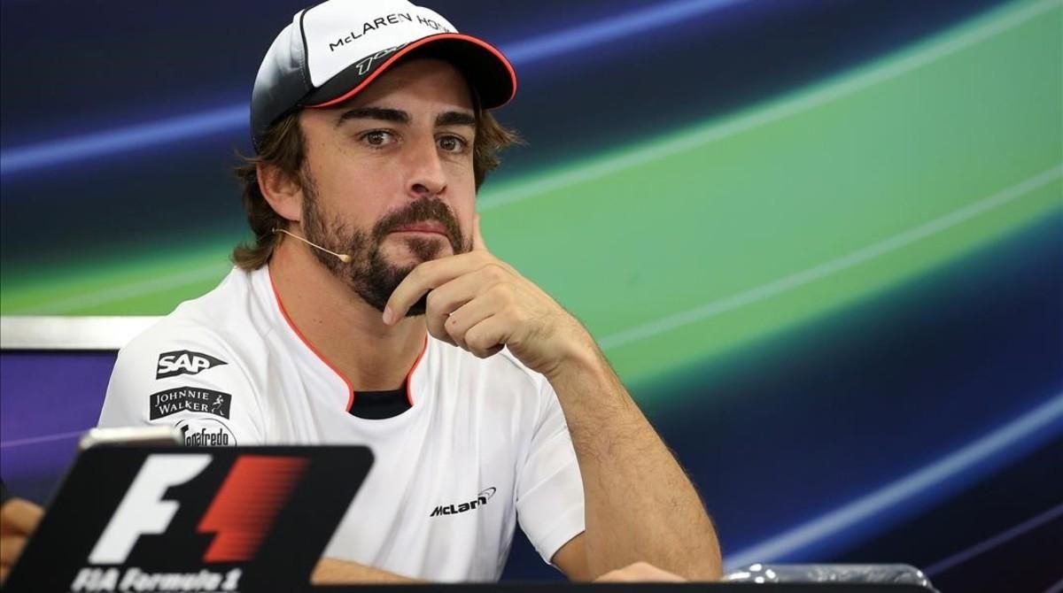 Fernando Alonso negocia con Mercedes para sustituir a Nico Rosberg Fernando Alonso negocia con Mercedes para sustituir a Nico Rosberg