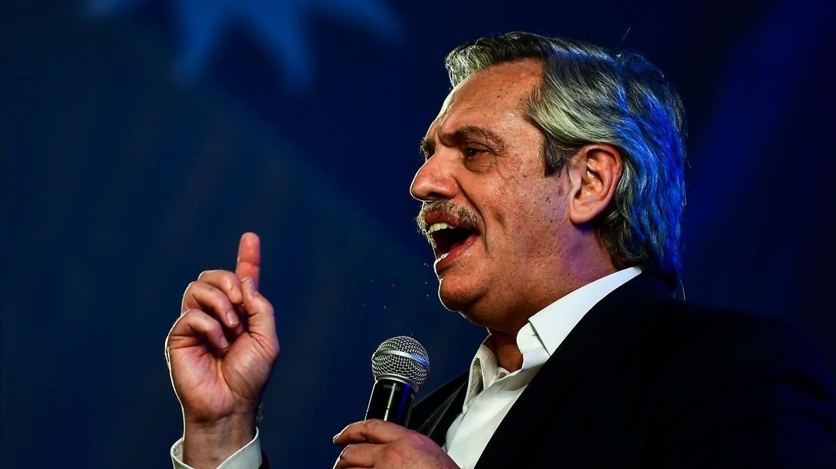 El presidente electo de Argentina, Alberto Fernández, durante la celebración del triunfo en Buenos Aires, este domingo. El presidente electo de Argentina, Alberto Fernández, durante la celebración del triunfo en Buenos Aires, este domingo.