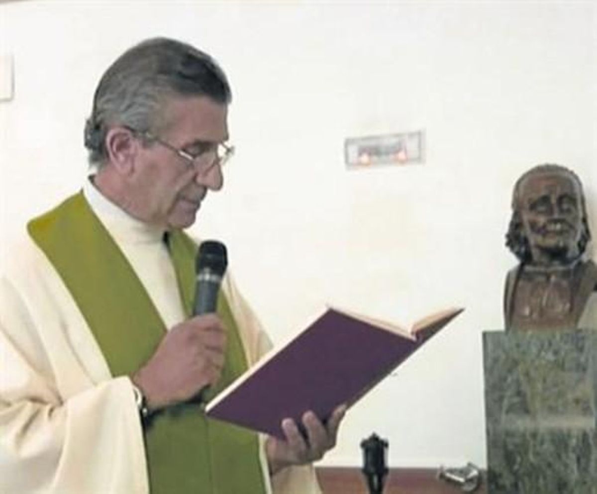 Román Martínez, el cabecilla del clan de los Romanones, en una imagen previa al escándalo. Román Martínez, el cabecilla del clan de los Romanones, en una imagen previa al escándalo.