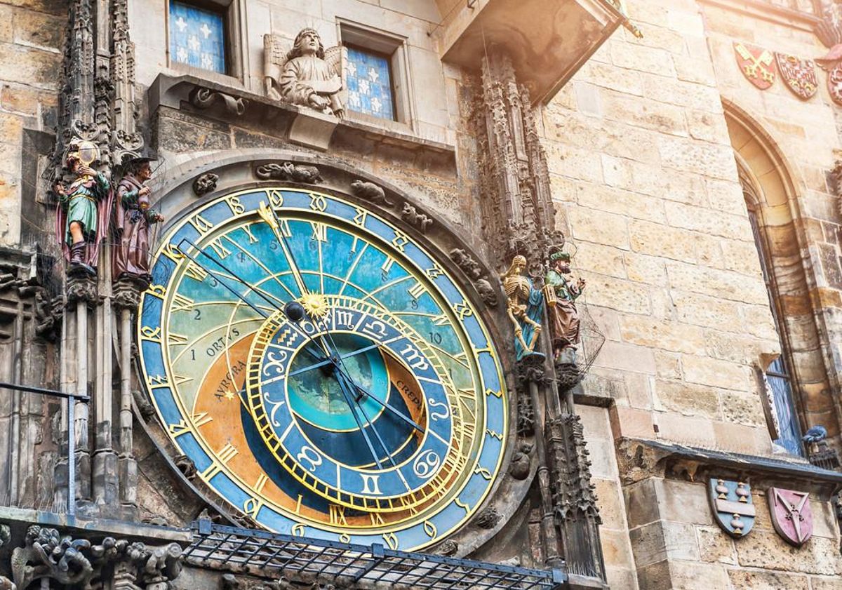 "I tu, en què perds el temps?" "I tu, en què perds el temps?"