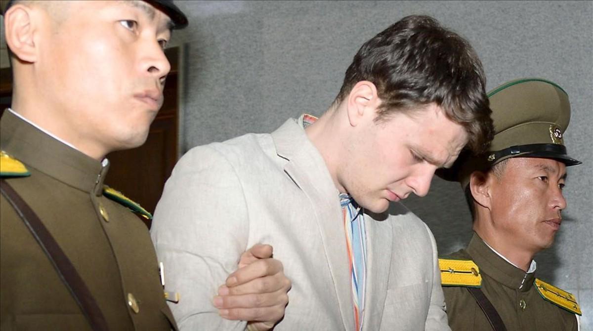 Otto Frederick Warmbier ha sido condenado a 15 años de trabajos forzados por el régimen de Corea del Norte. Otto Frederick Warmbier ha sido condenado a 15 años de trabajos forzados por el régimen de Corea del Norte.